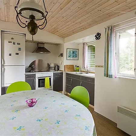 Two-bedroom Holiday In * Hals