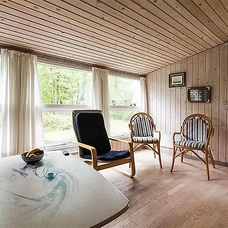 펜션 Two-bedroom Holiday In *